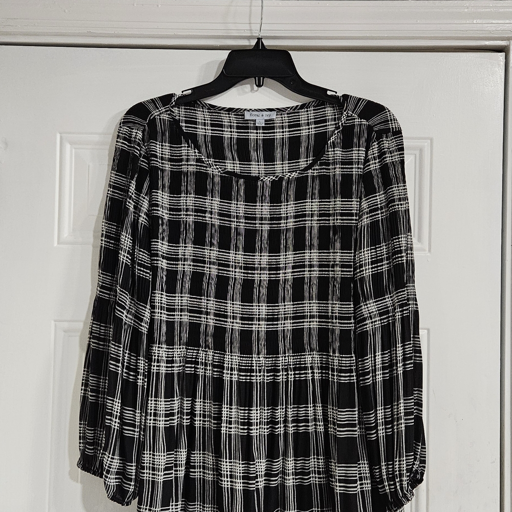 Black and White Plaid Women's Blouse